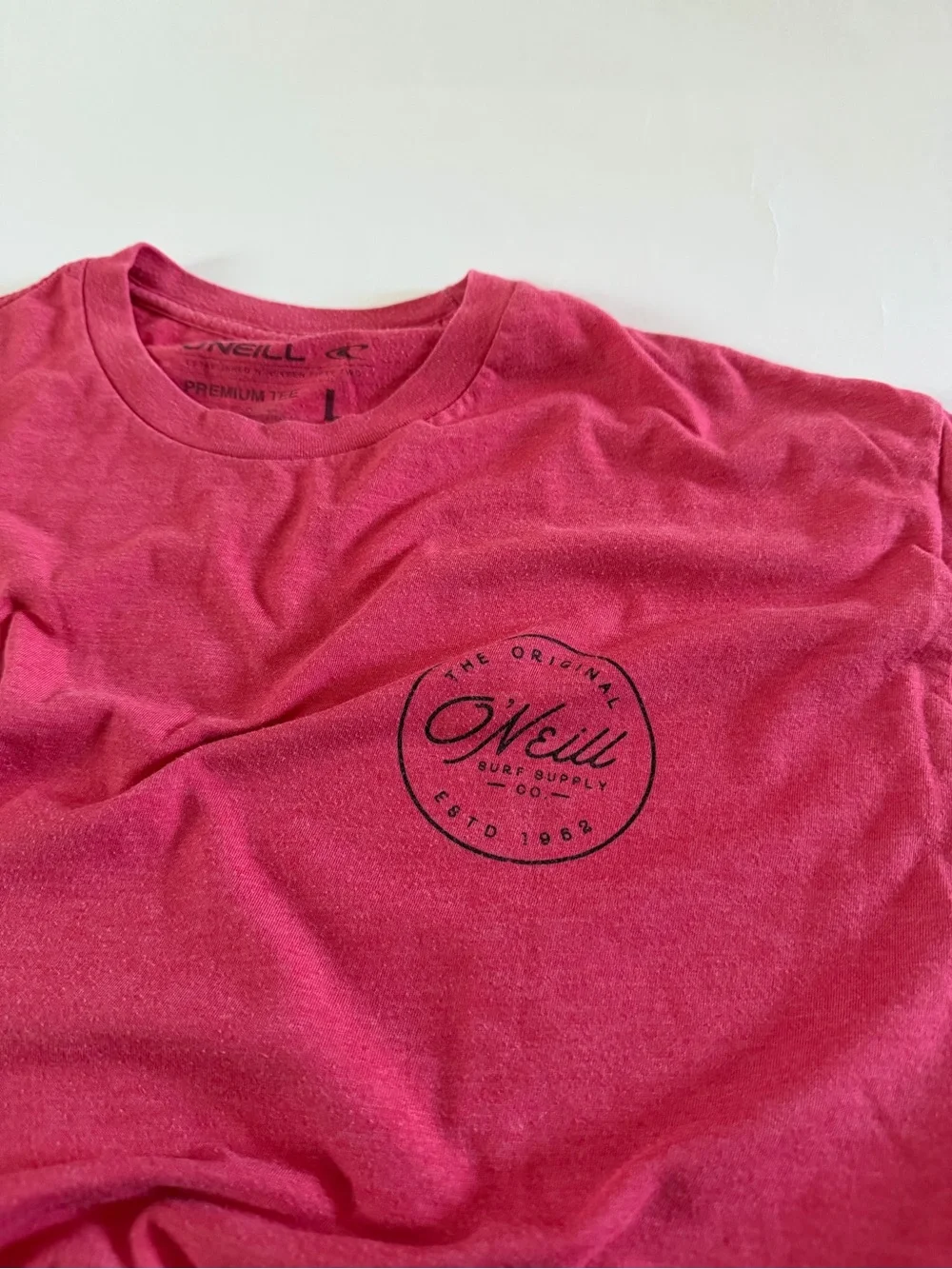 O'Neill Men's Extra Soft Red Short-Sleeve Logo Tee